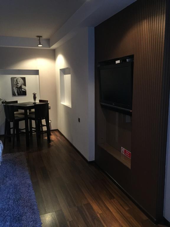 شقة يلينيا غورا  في Apartament Tipton المظهر الخارجي الصورة